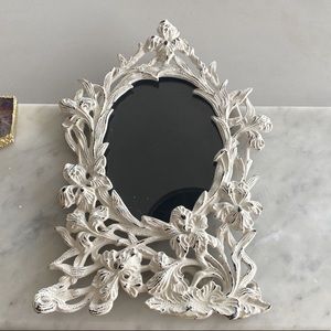 🎉HOST PICK! 🎉 Anthropologie Standing Picture Frame
